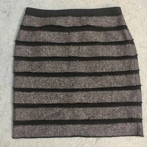 Worthington Black & gray layered skirt with slit