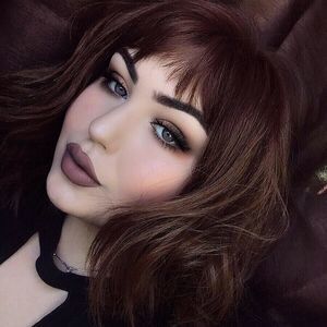 Meet your Posher, Karina