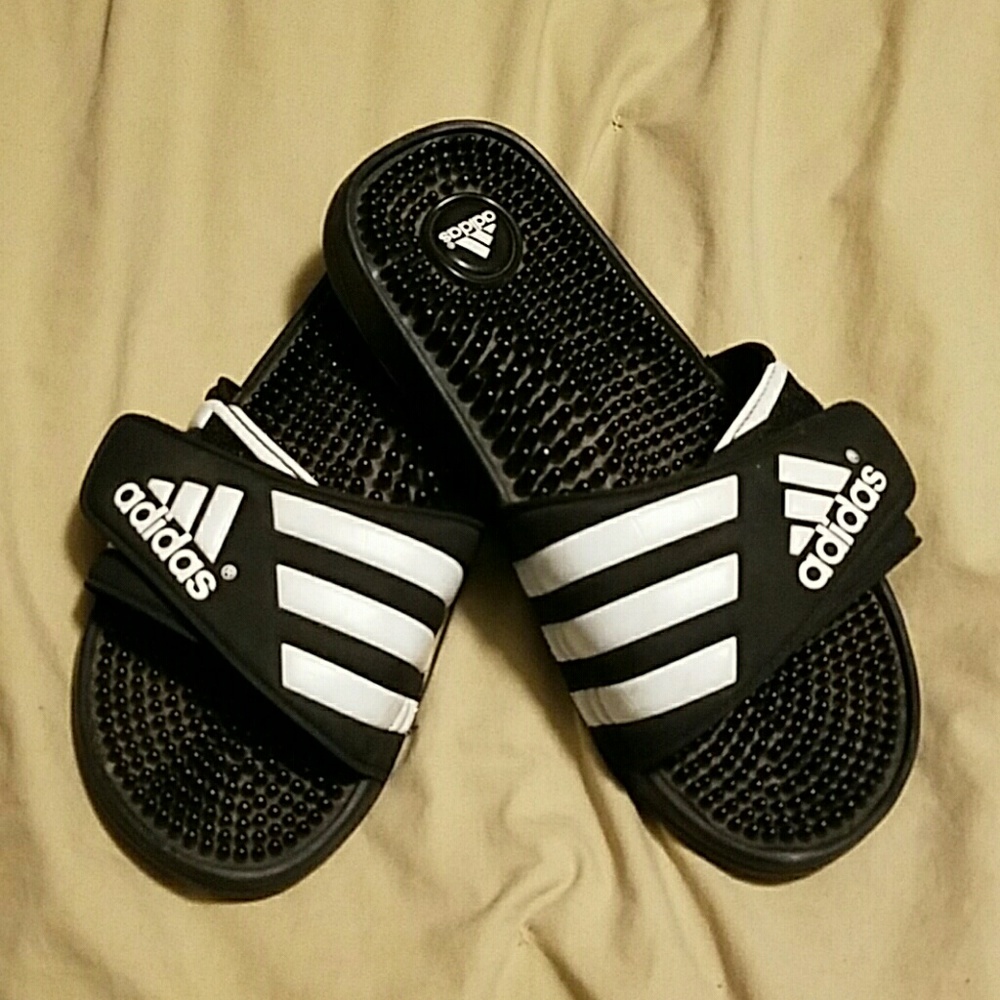 Adidas Adissage Sandals, 7M/8.5W