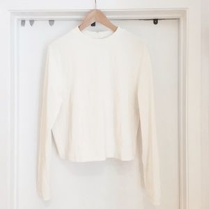 NWOT Ribbed Mock Neck Crop 💕