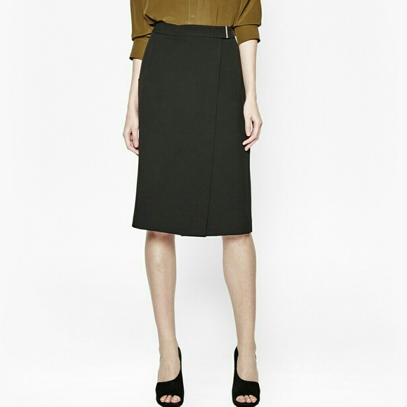 🆕French Connection wrap over Sandae skirt - Picture 1 of 5