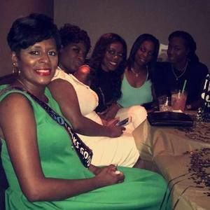 Meet your Posher, Jeanine