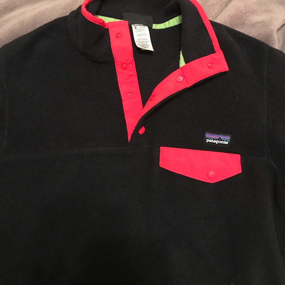 Women's Patagonia fleece!