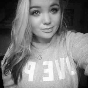 Meet your Posher, Hailey