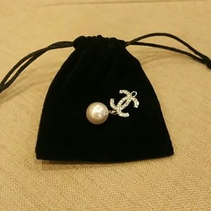 Small Pendant with pearl