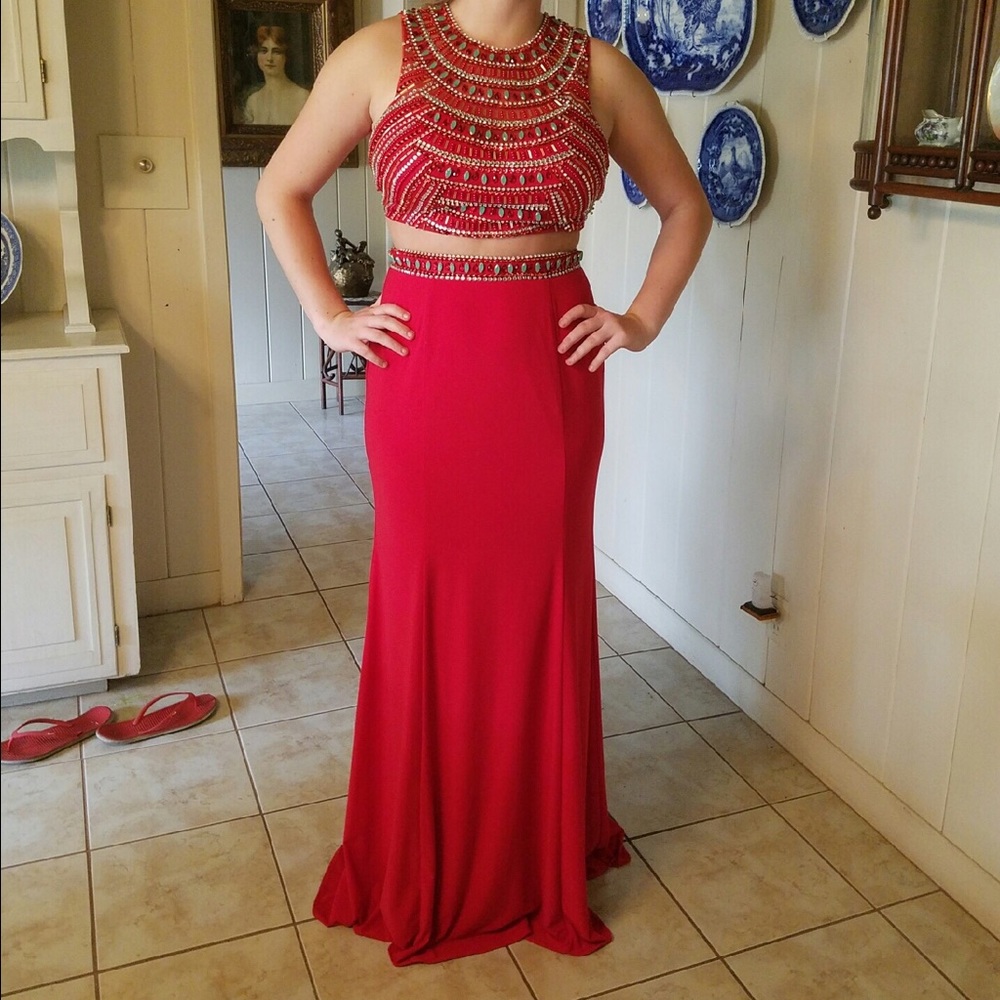 PROM DRESS - Picture 3 of 3