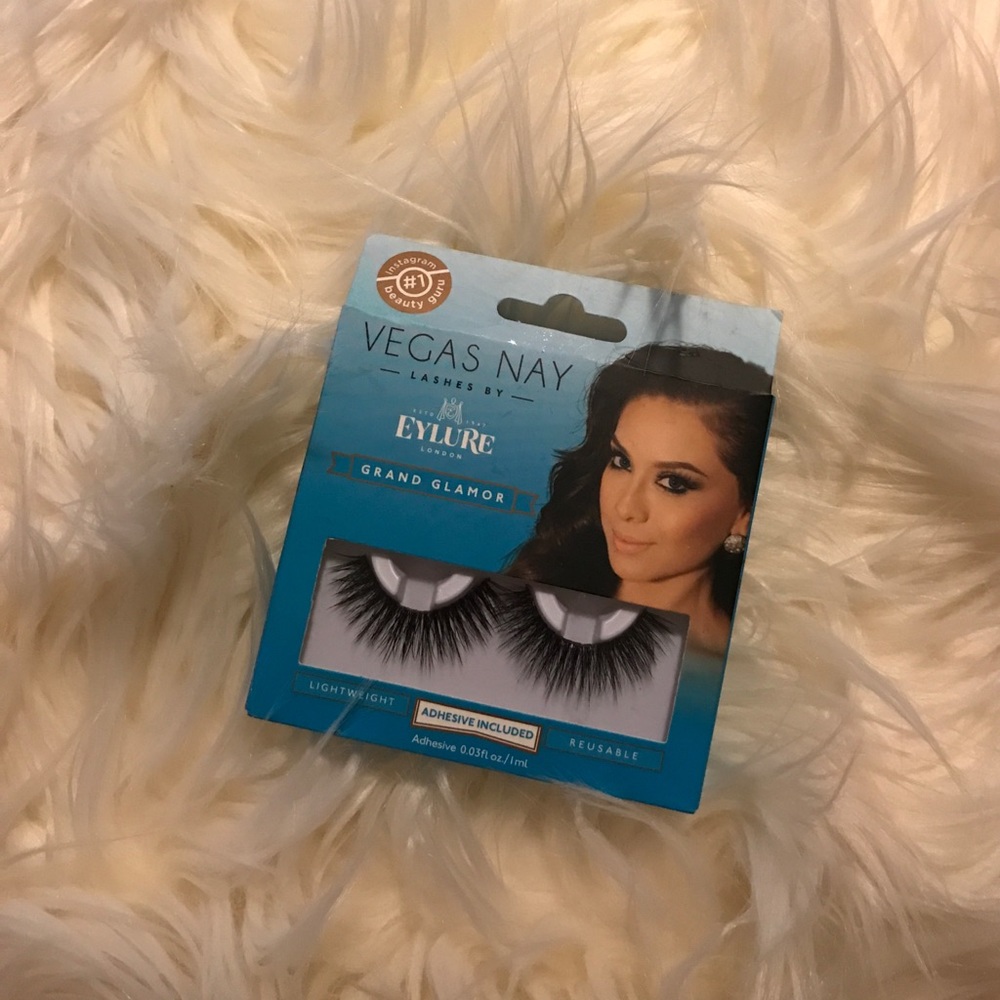 Vegas Nay Grand Glamour Reusable Eyelashes