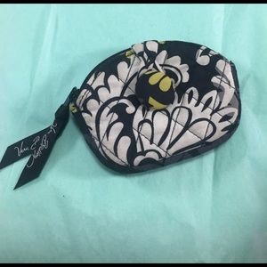 VERA BRADLEY Small Quilted Wallet VERA BRADLEY Small Quilted Wallet