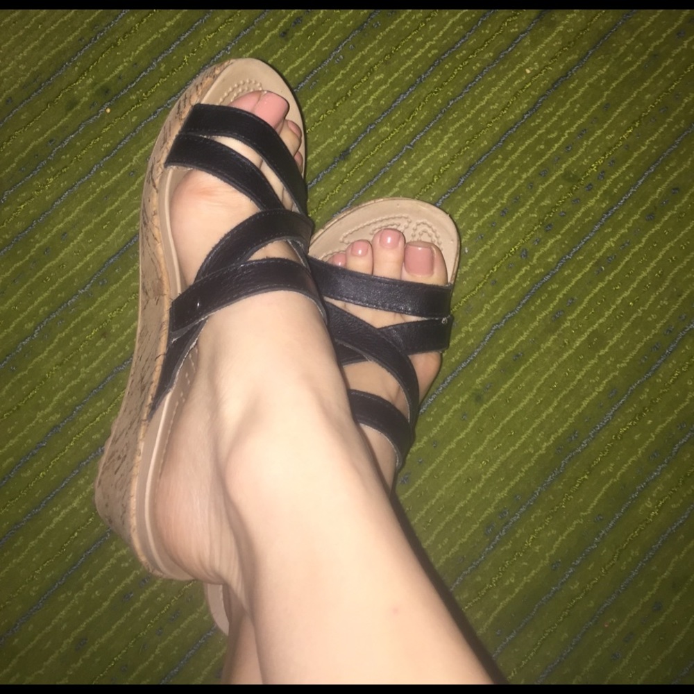 Crocs A Leigh Leather Cork Wedges Black Straps