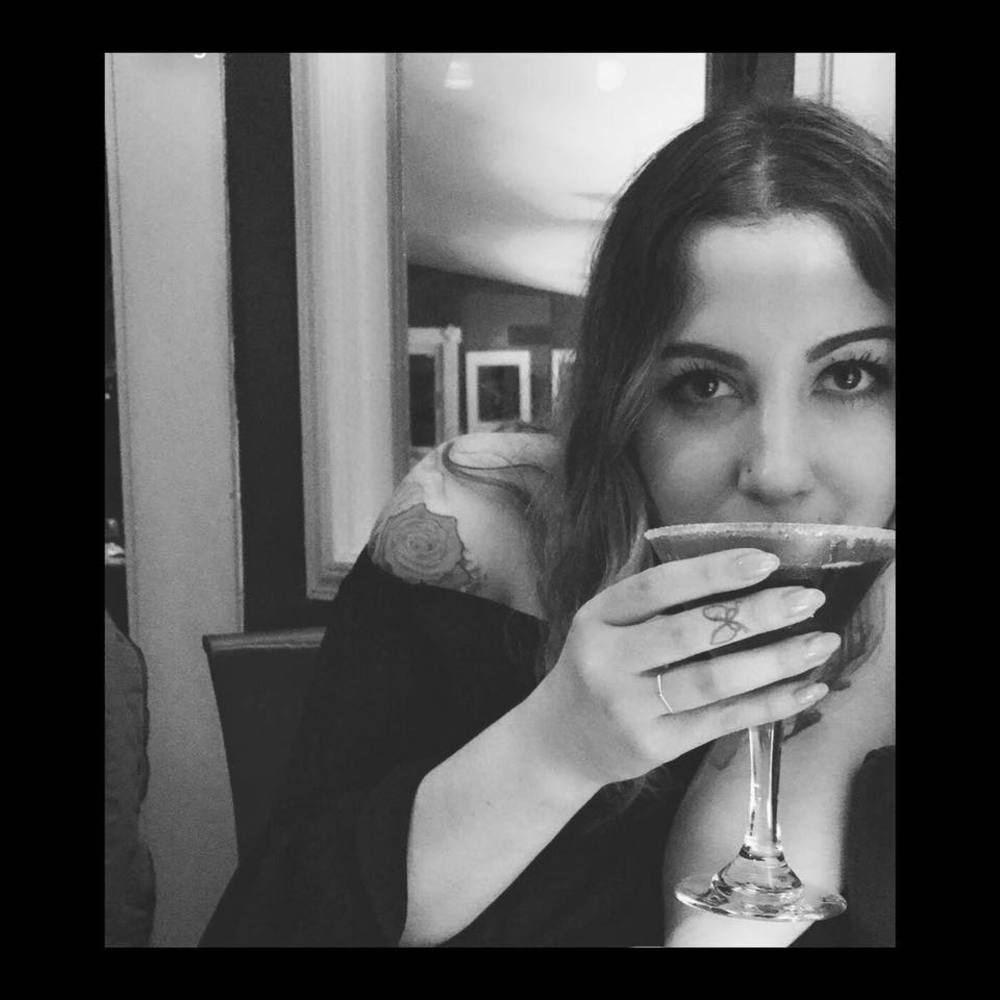 Meet your Posher, Elena