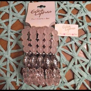 Pink beaded bracelet. NEW WITH TAGS!