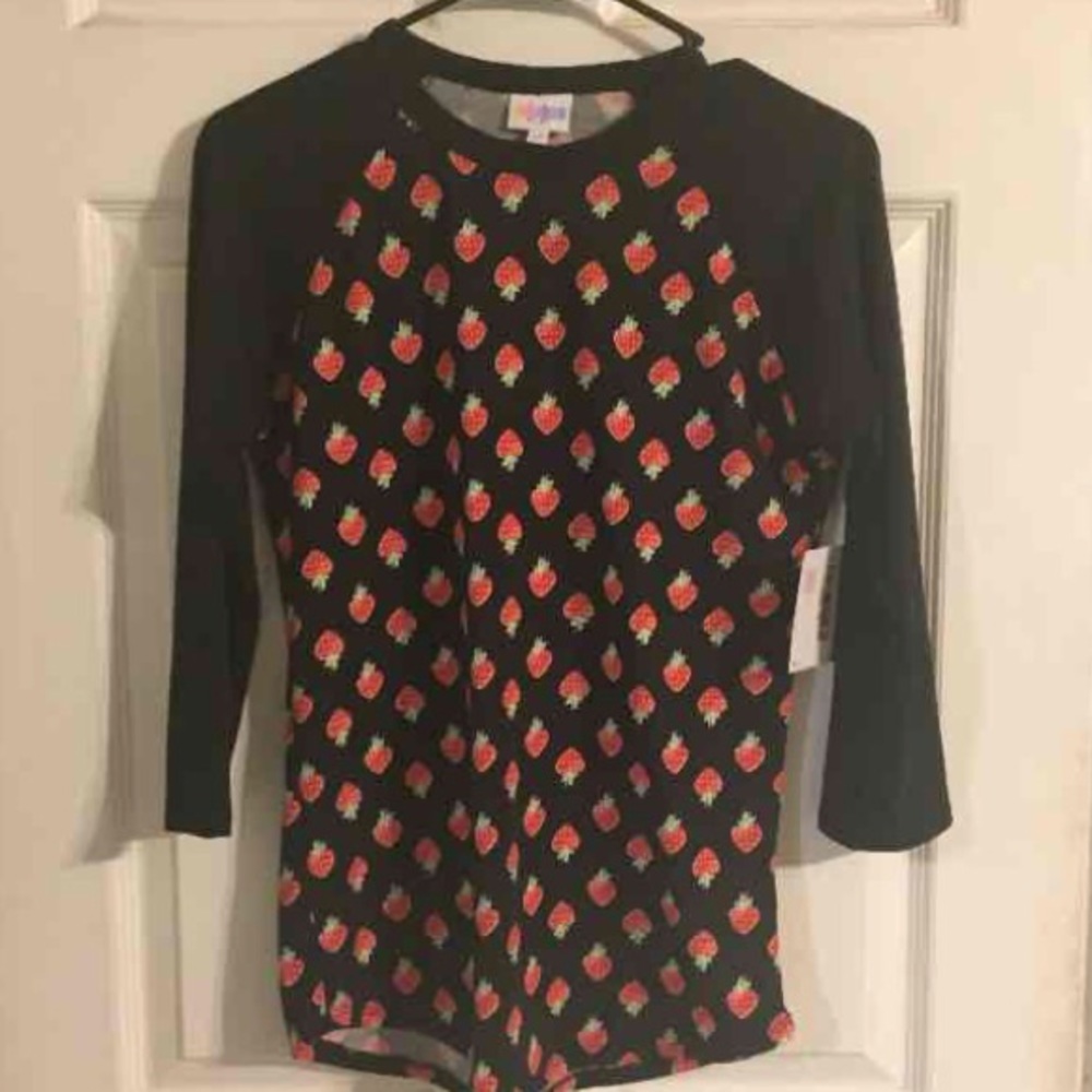 Strawberry 🍓Lularoe Randy XS