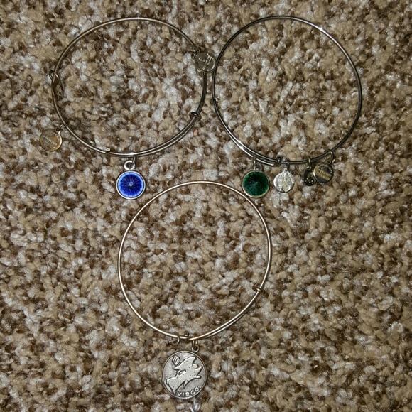 8 AUTHENTIC ALEX AND ANI BRACELETS - Picture 2 of 4