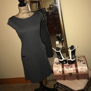 Beautiful fitted business casual A line 👗