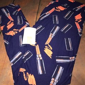 🦄🦄 UNICORN LIPSTICK Leggings! TC NWT LuLaRoe 🦄