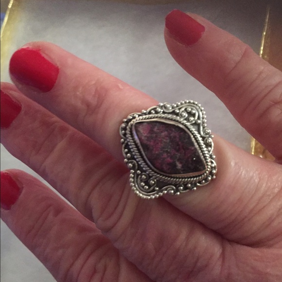 Beautiful Russian Eudialyte in Sterling Silver - Picture 1 of 8