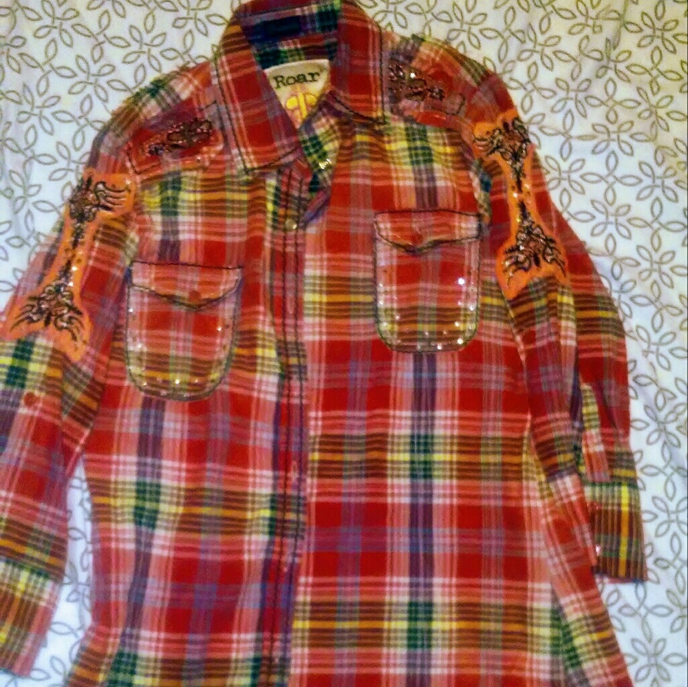 Button down collar flannel shirt