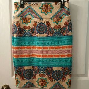Medium Lularoe Cassie Skirt