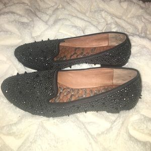 Final Drop: 🎉Sam Edelman Adena Black Stud Loafers
