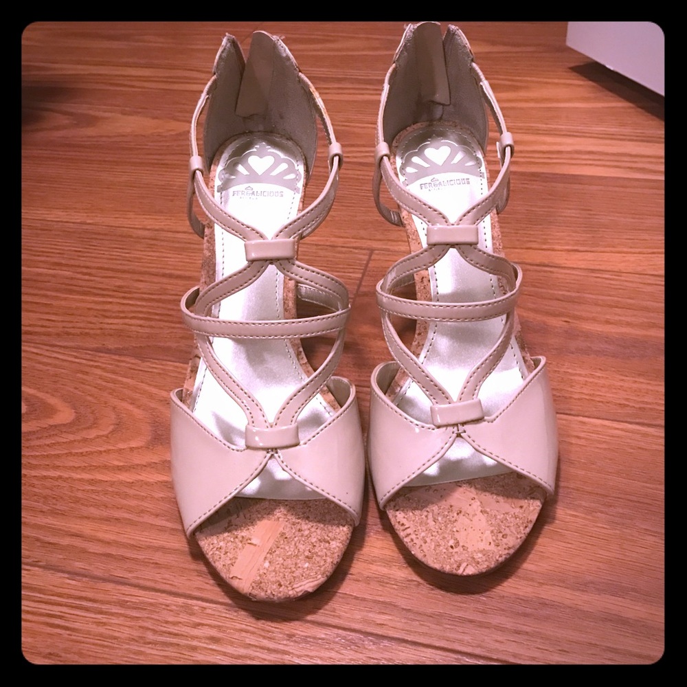 NWOB Fergie Nude Heels