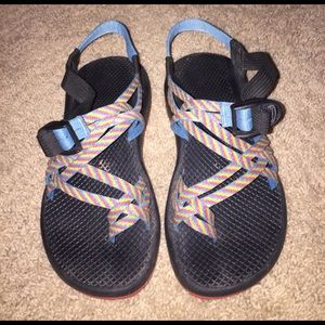 Chaco two straps with toe strap