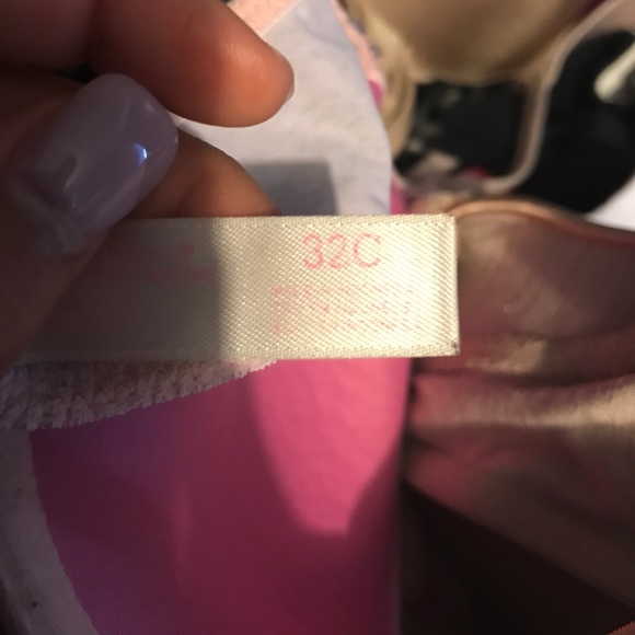 Victoria's Secret / Pink Bra's 32C - Picture 2 of 3