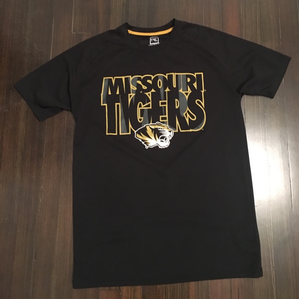 Black Missouri dry fit shirt