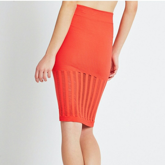 BCBG open mesh midi skirt coral M/L - Picture 2 of 6