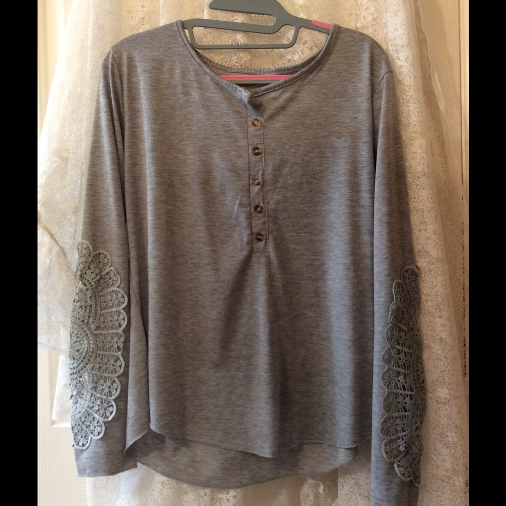 Long sleeve Tee - Picture 2 of 3