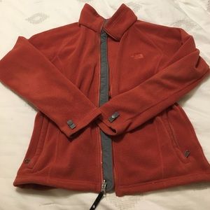 LAST CHANCE MOVIG SALE- The North Face Fleece