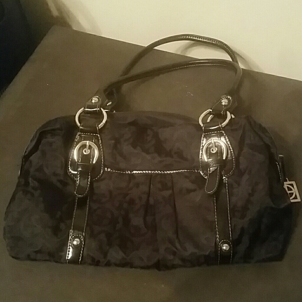Black Purse