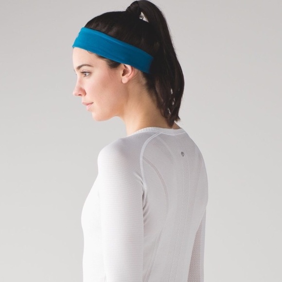 lululemon athletica Accessories - Lululemon Fly Away Tamer Headband II