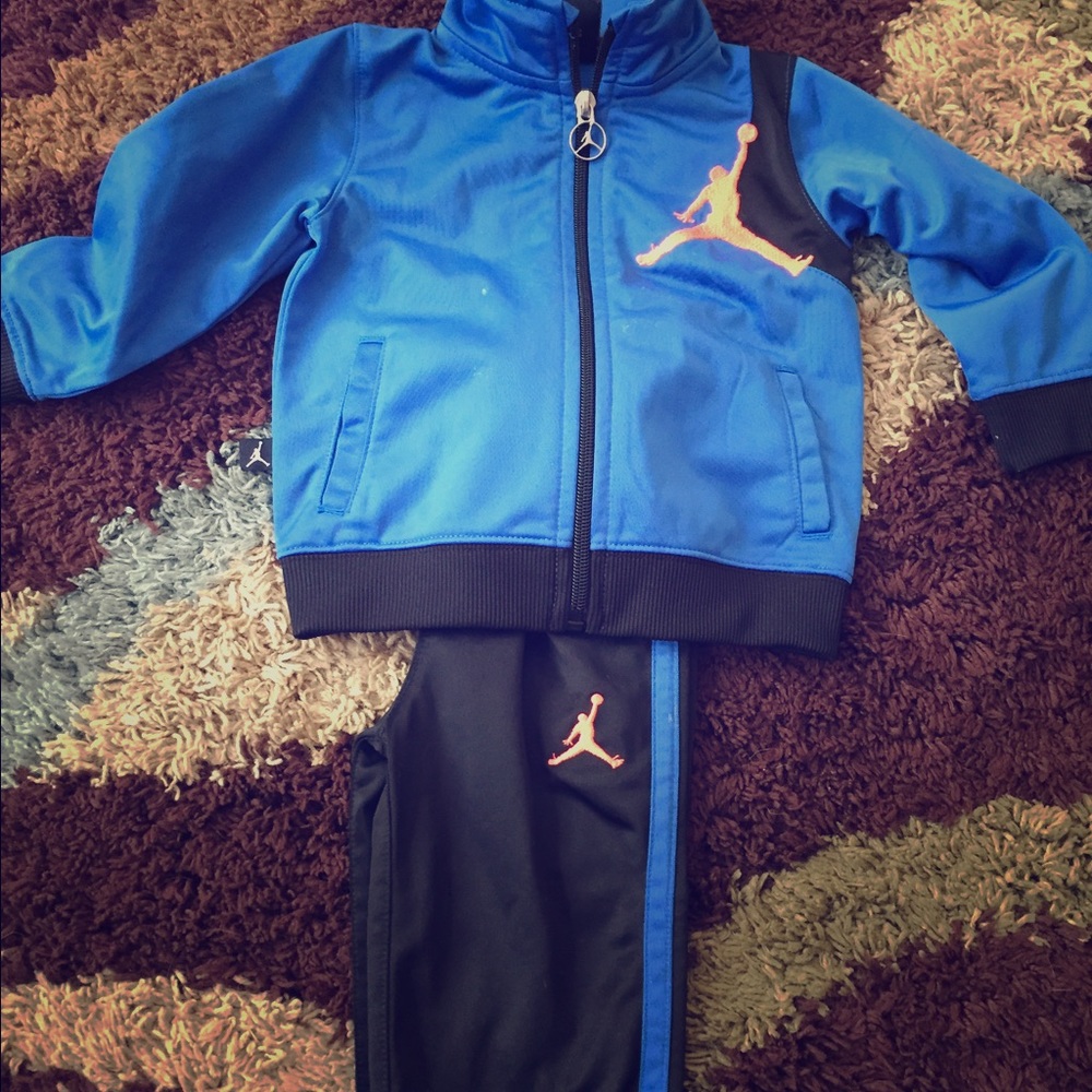 Jordan Set ‼️ 18 M