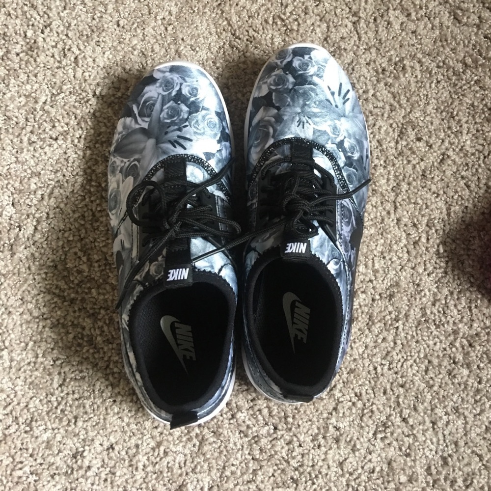 Women's Nike Juvenate