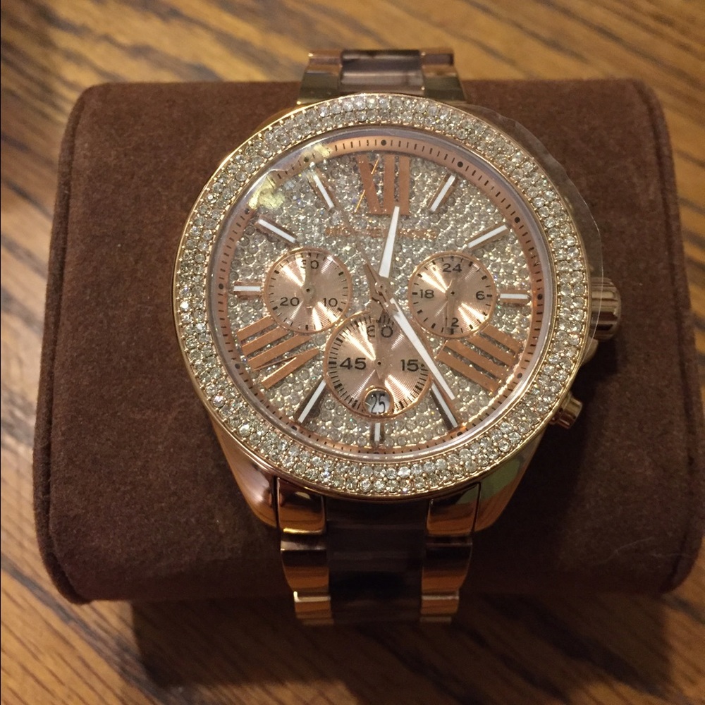 BRAND NEW UNWORN MICHAEL KORS WATCH