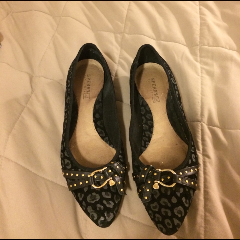 Sperry Flats - Picture 2 of 3