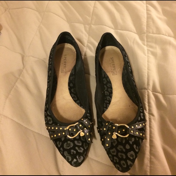 Sperry Flats - Picture 2 of 3