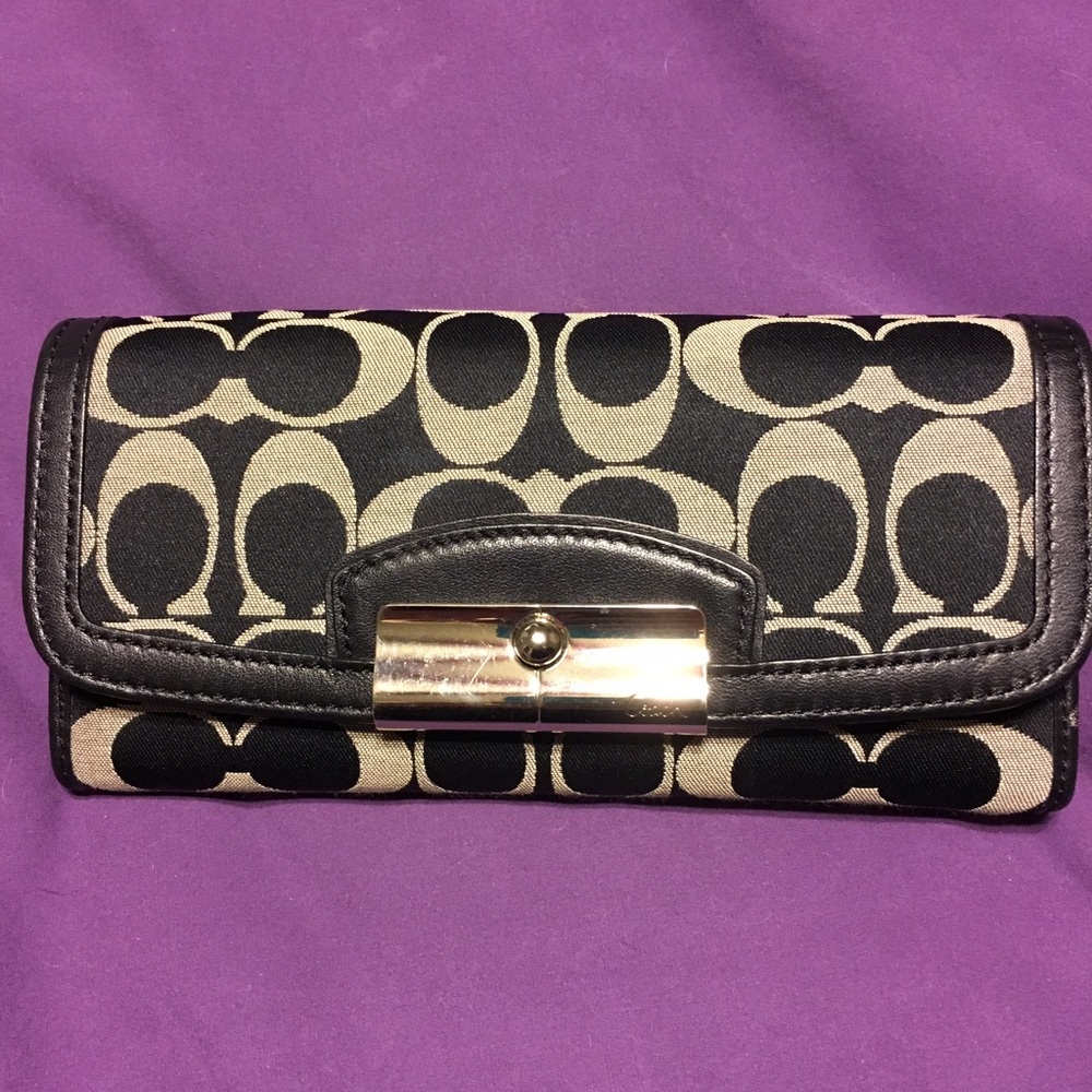 Coach Signature Black Wallet