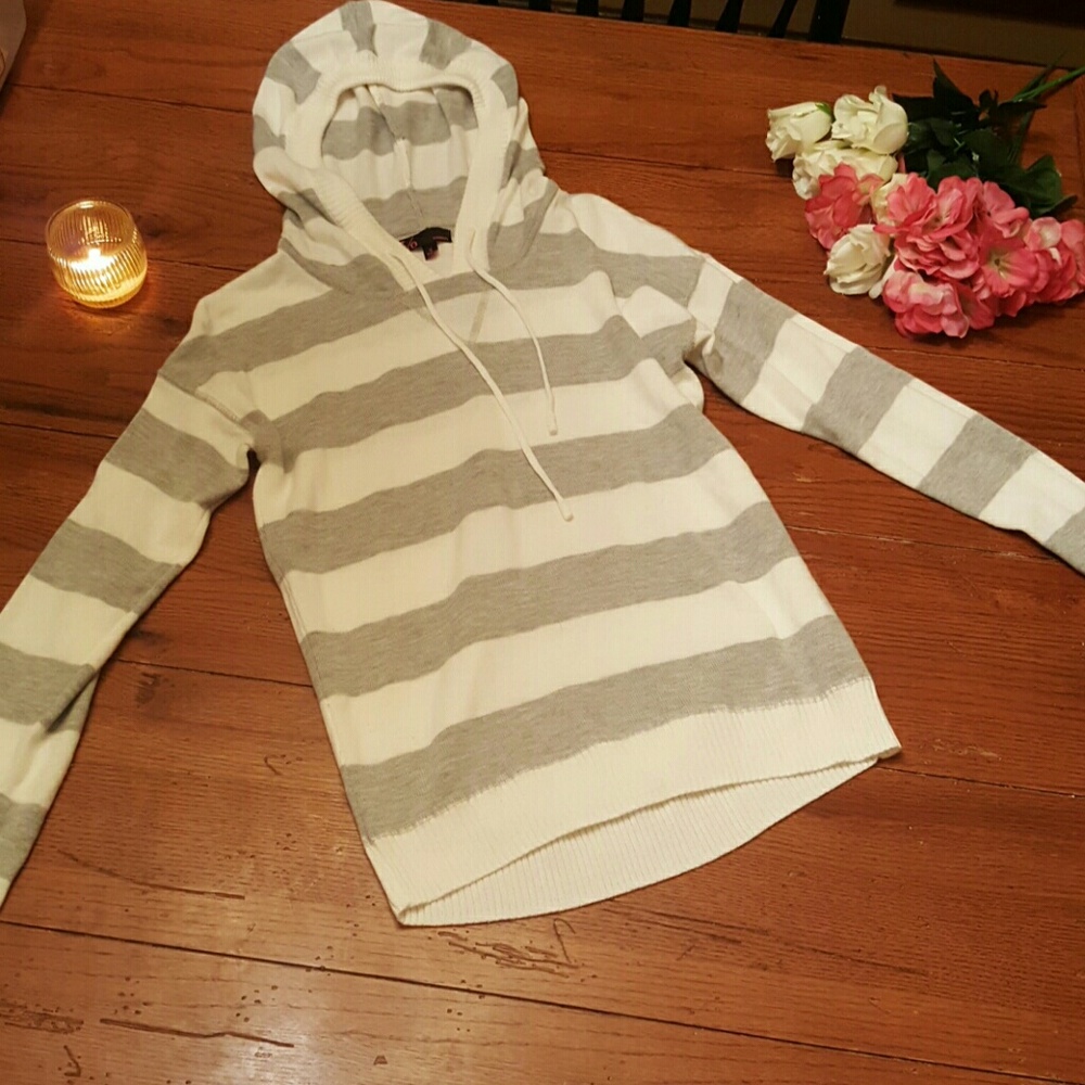 Gray & White Striped Hoodie