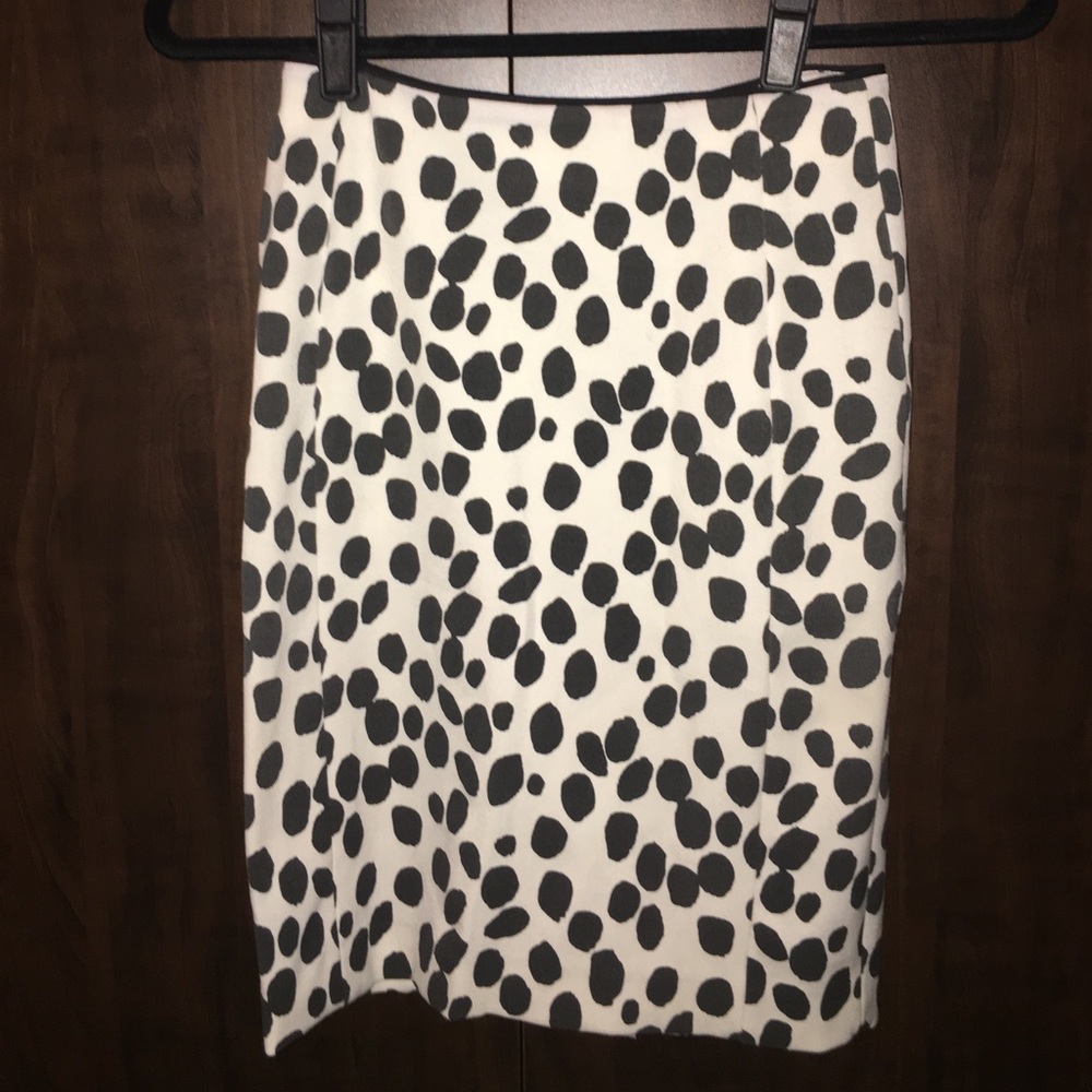 H&M cheetah dot pencil skirt size 2-4