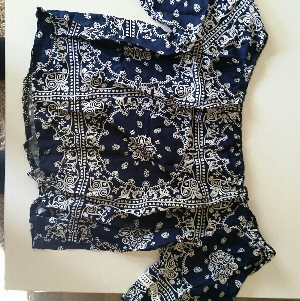 Boho Crop Top - Picture 3 of 3