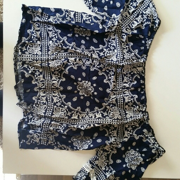 Boho Crop Top - Picture 3 of 3