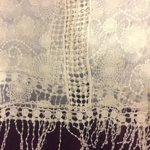 NWOT Lace scarf/shawl