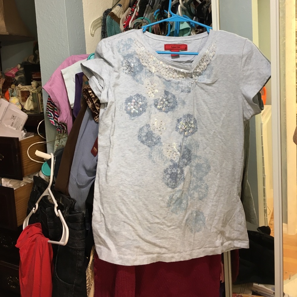 Tee
