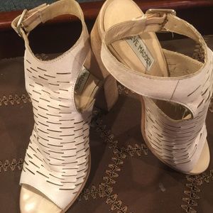 Super cute Steve Madden Sandals.