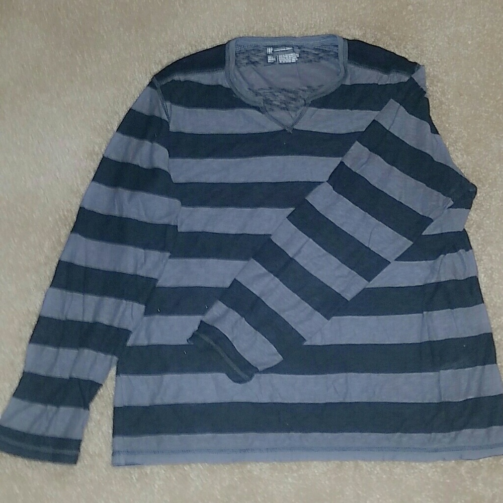 Men's INC long sleeved striped gray T