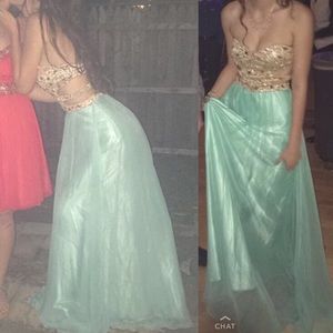 Prom/homecoming dress