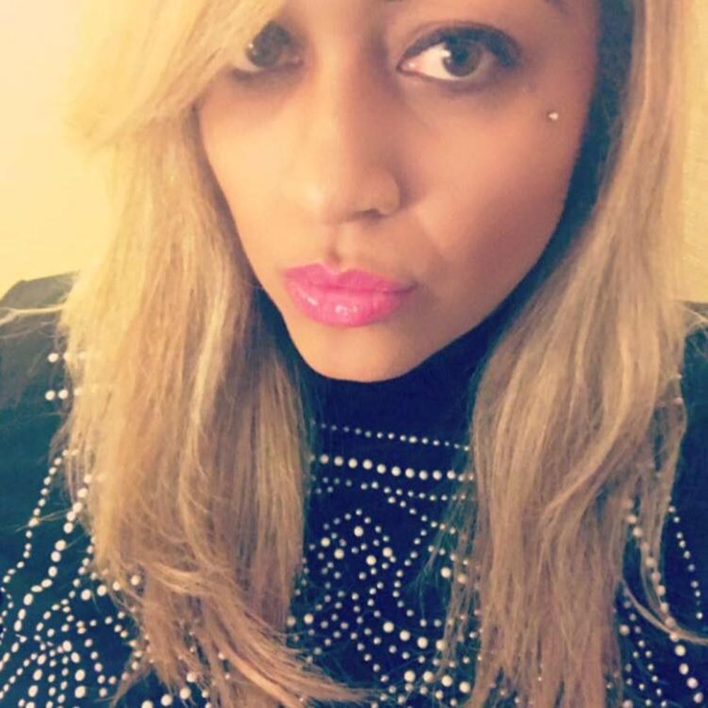 Meet your Posher, Raqi