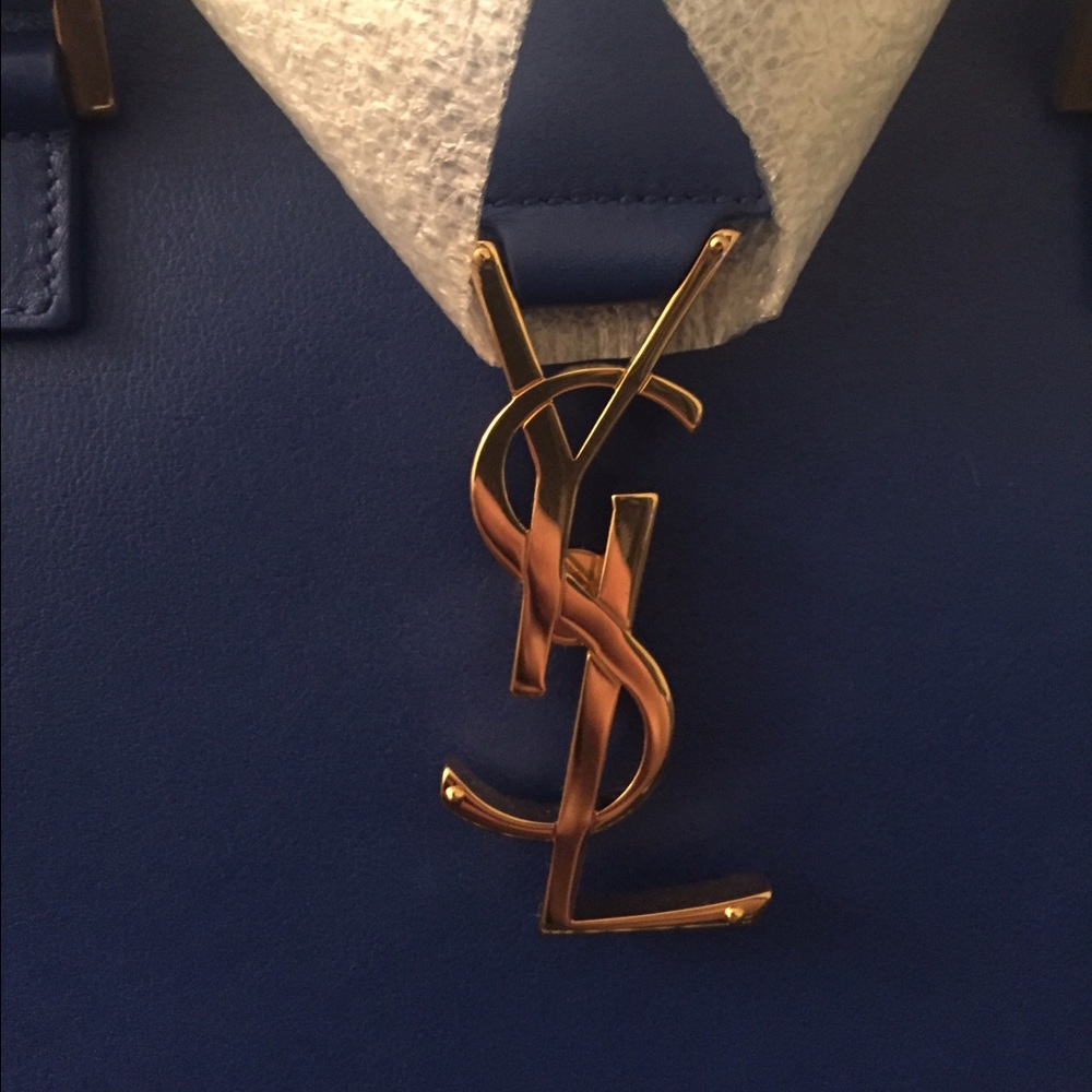 NEW Calfskin Leather Small Monogram Cabas Bag - Picture 3 of 7