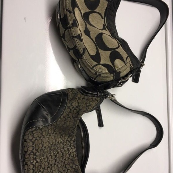 Coach purses - Picture 1 of 1